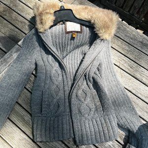 American Eagle sweater jacket